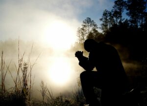 La prière, un chemin pour sortir du péché