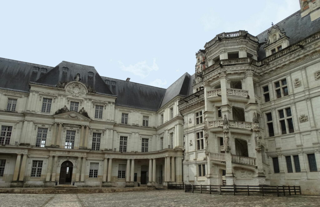Une idée de promenade... le château royal de Blois