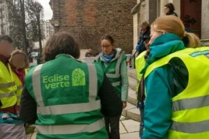 L’Église Verte à Rennes : « Choisis la vie pour que tu vives, toi et ta descendance »